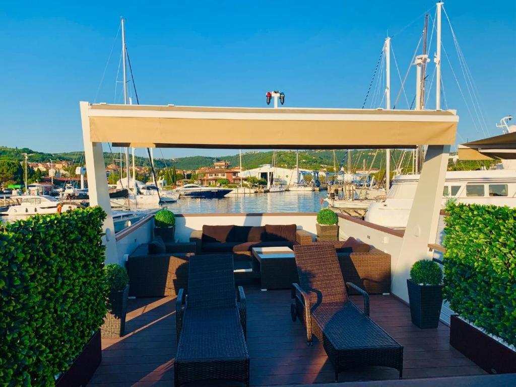 Villa Floating Sea House Aurora à Portorož Extérieur photo